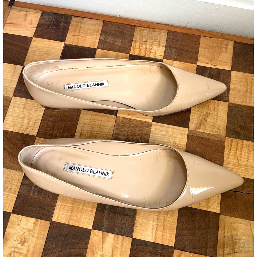 Manolo Blahnik BB Flats Nude Patent Leather Pointed Toe Classic Preppy size 36.5 - Picture 3 of 12